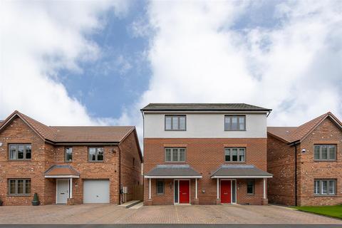 3 bedroom semi-detached house for sale, Blackthorn Gardens, Camperdown, Newcastle upon Tyne