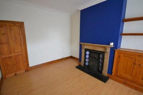 2 bedroom terraced house to rent, Clarendon Park Road, Leicester