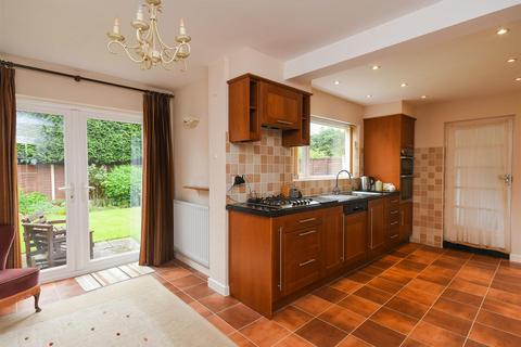 15 Fair Lawn, Albrighton, Wolverhampton, WV7 3QF