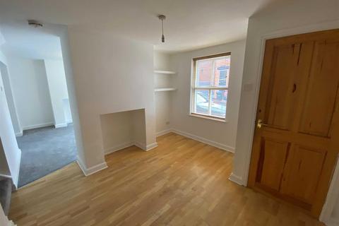 3 bedroom end of terrace house for sale, Pool Street, Macclesfield