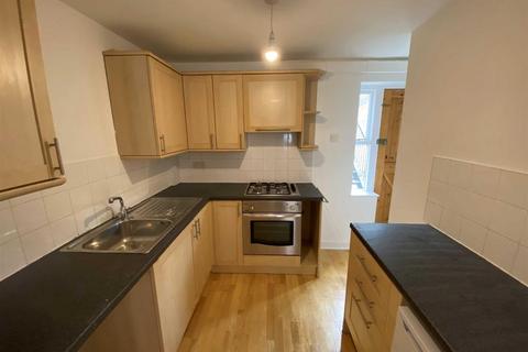 3 bedroom end of terrace house for sale, Pool Street, Macclesfield