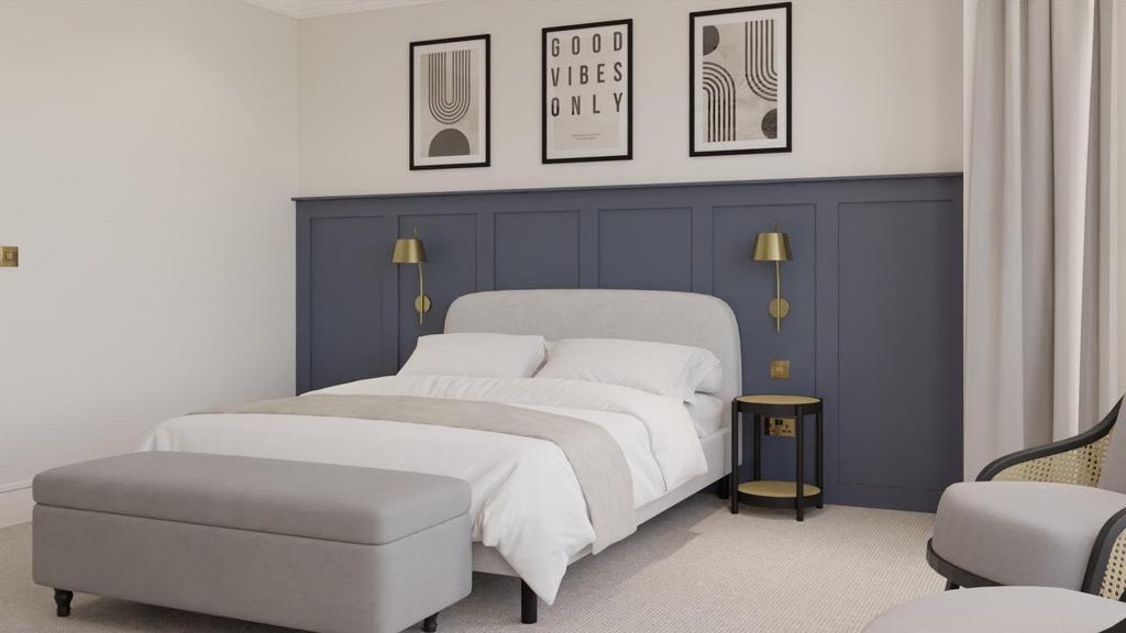 Bedroom 1 002.jpg