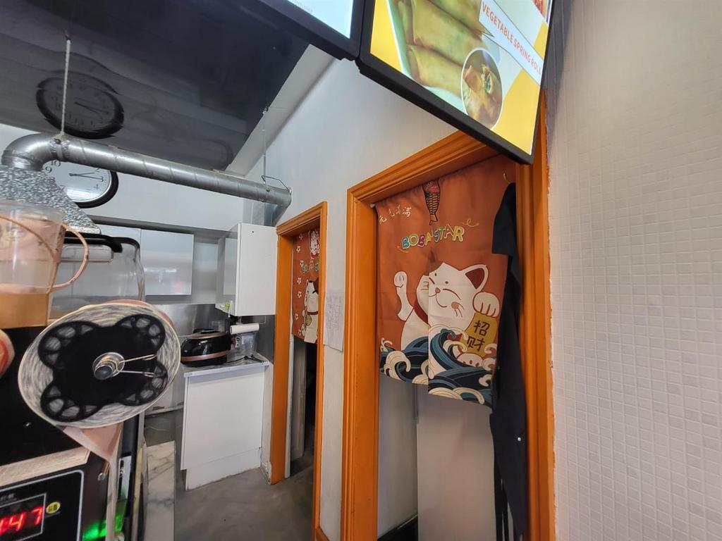 Kitchen right side.jpg