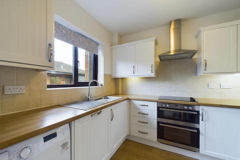 2 bedroom flat to rent, Old Hall Court, Whitwell SG4