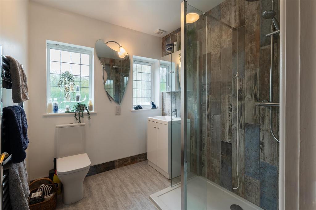 Bathrooms-2.jpg