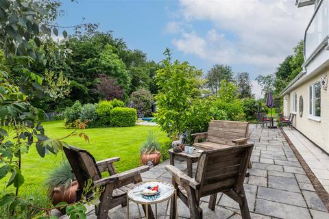 Four Winds Hockley Road, Hatton, Warwick, CV35 7HQ