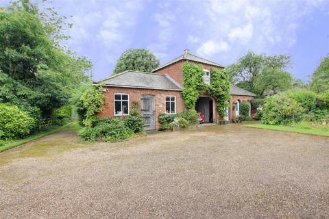 5 bedroom detached house for sale, East Street, Alford LN13