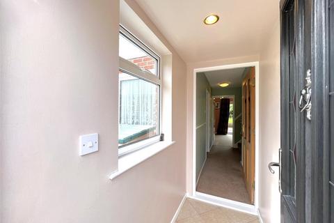 66 Deansway, Warwick, CV34 5DE