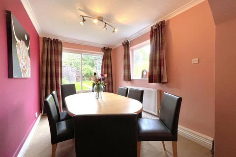 66 Deansway, Warwick, CV34 5DE