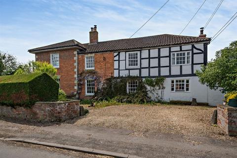 Townsend Farmhouse Townsend, Poulshot, Devizes, SN10 1SD