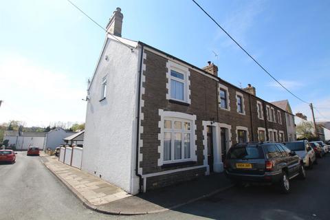 3 bedroom end of terrace house to rent, Queen Street, Tongwynlais, Cardiff