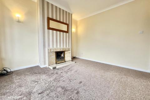 3 bedroom end of terrace house for sale, Crestville Road, Bradford BD14