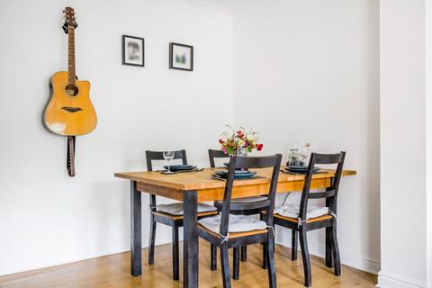 3 Demelza Close, Cuxton, Rochester, ME2 1ED