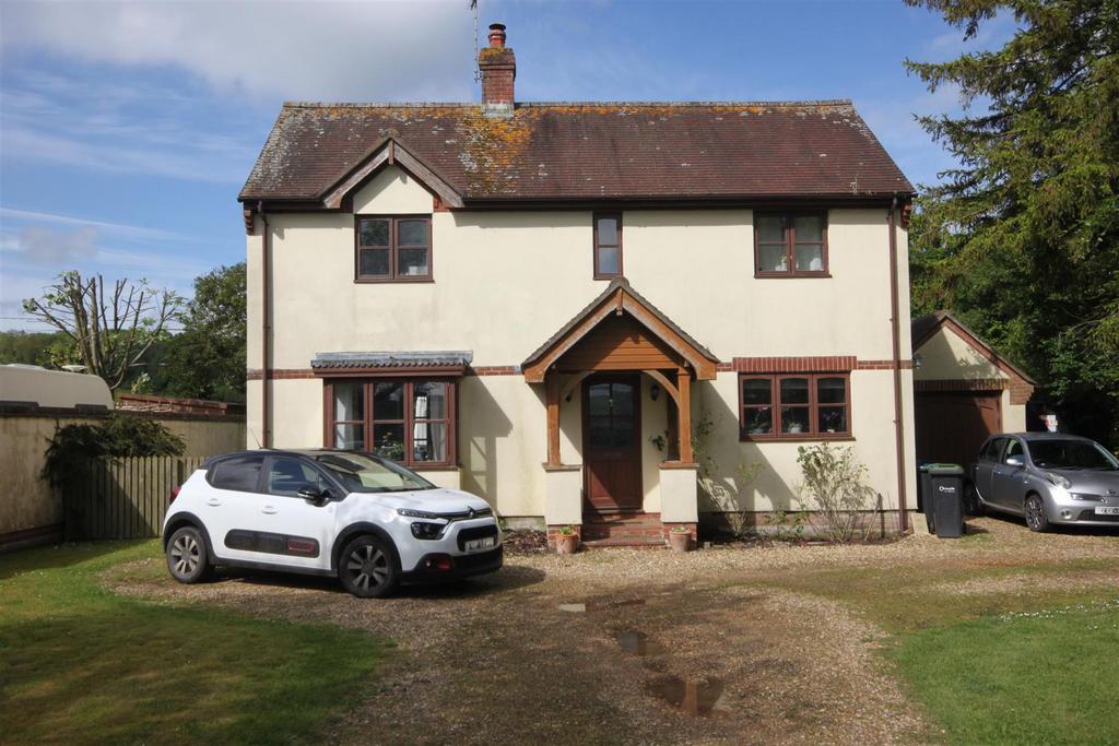 Misselfore, Bowerchalke 3 Bed Detached House For Sale - £599,950