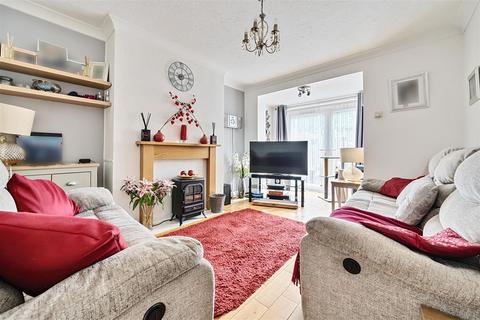 4 bedroom terraced house for sale, Woodville Road, Maidstone