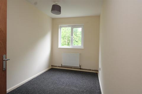 2 bedroom flat to rent, Deerleap, Bretton, Peterborough