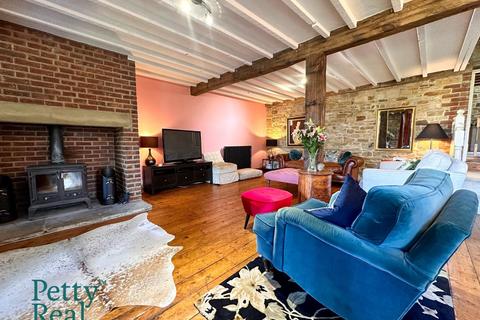 4 bedroom barn conversion for sale, Scholefield Lane, Nelson