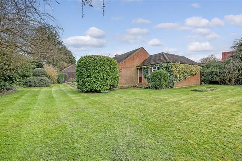 4 bedroom detached bungalow for sale, Giffords Lane, Haultwick, Nr. Ware