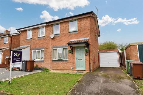 2 bedroom semi-detached house for sale, Merestone Road, Corby NN18