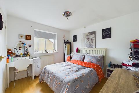 2 bedroom maisonette for sale, Oakleaze, Longlevens, Gloucester