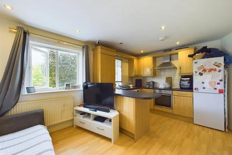28a Oakleaze, Gloucester, GL2 0LG