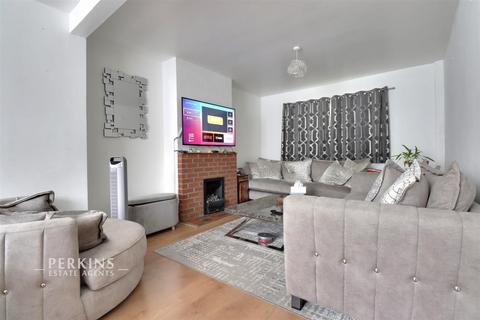 4 bedroom end of terrace house for sale, Greenford, UB6