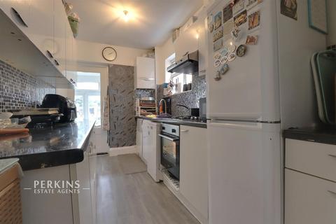 3 Bennetts Avenue, Greenford, UB6 8AU