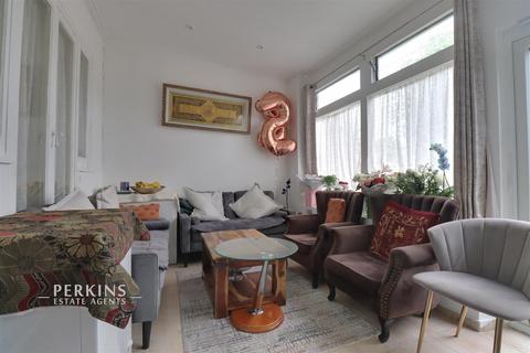 3 Bennetts Avenue, Greenford, UB6 8AU