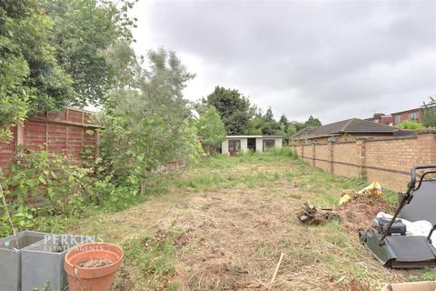 3 Bennetts Avenue, Greenford, UB6 8AU