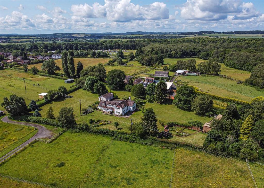 Rose Cottage drone3.jpg