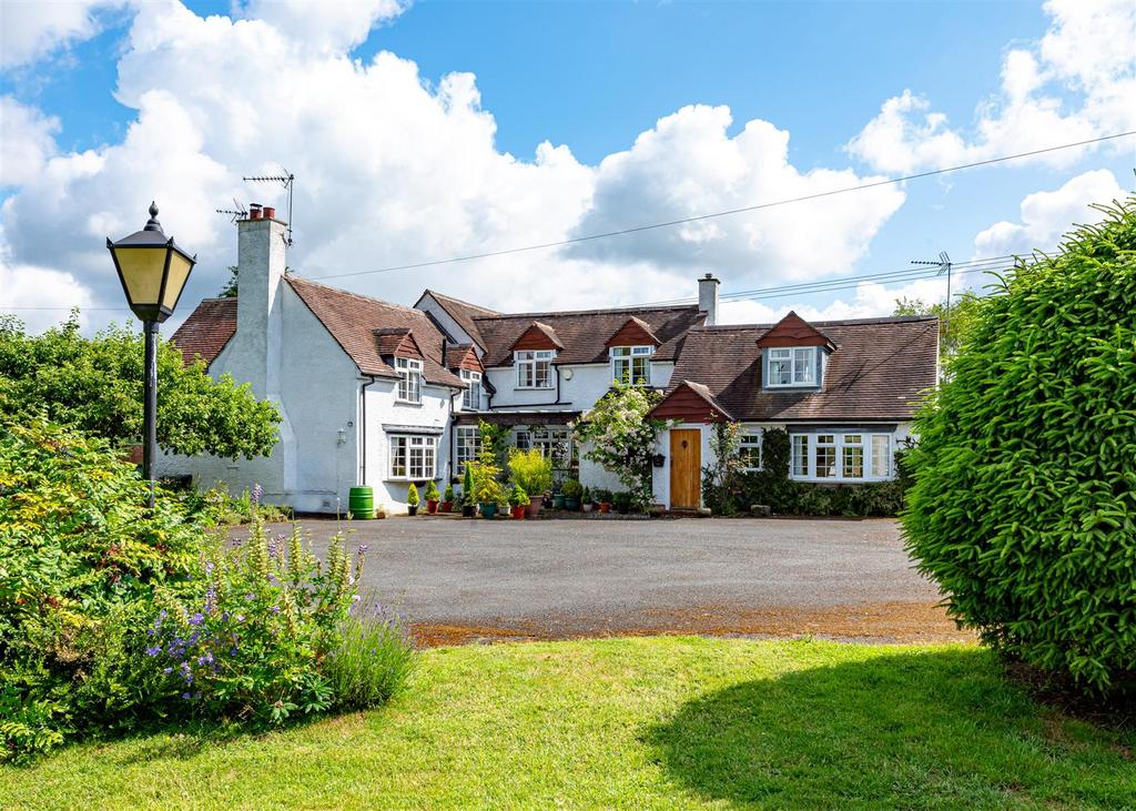 Rose Cottage front1.jpg