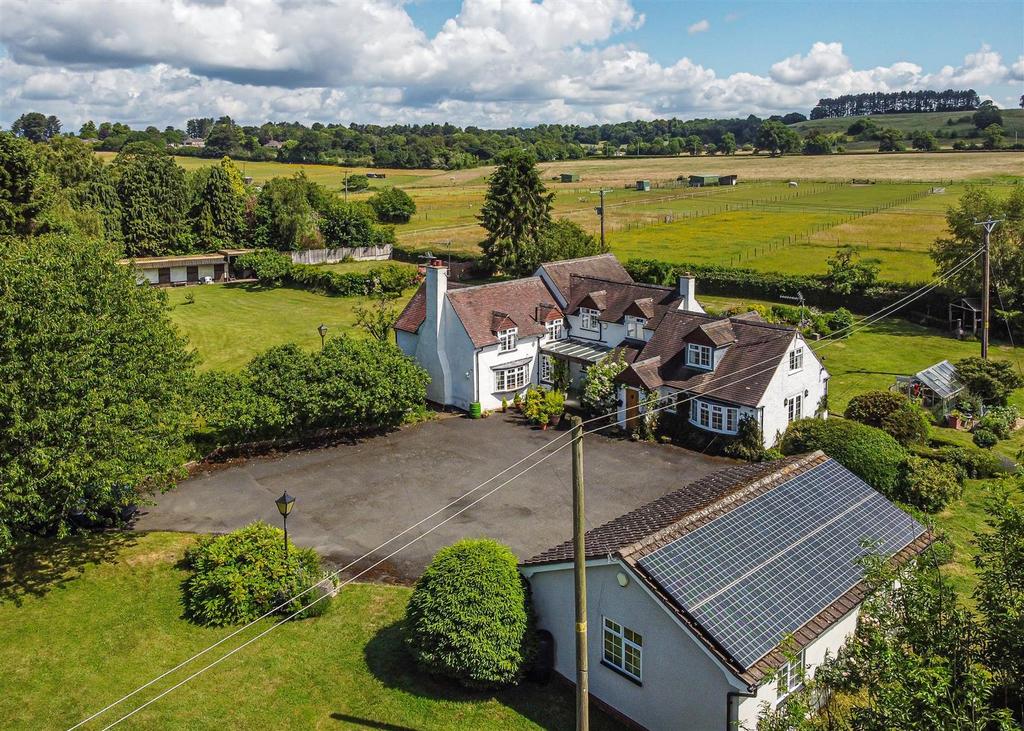 Rose Cottage-drone1.jpg