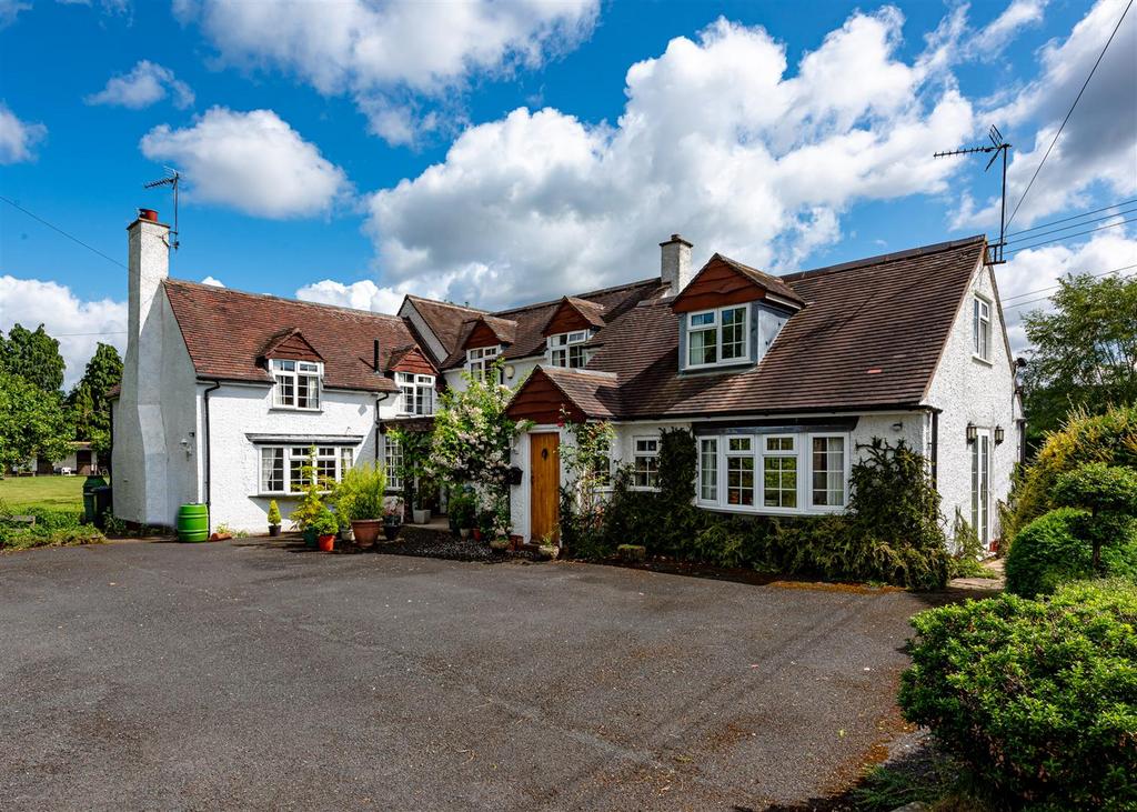 Rose Cottage-front3.jpg