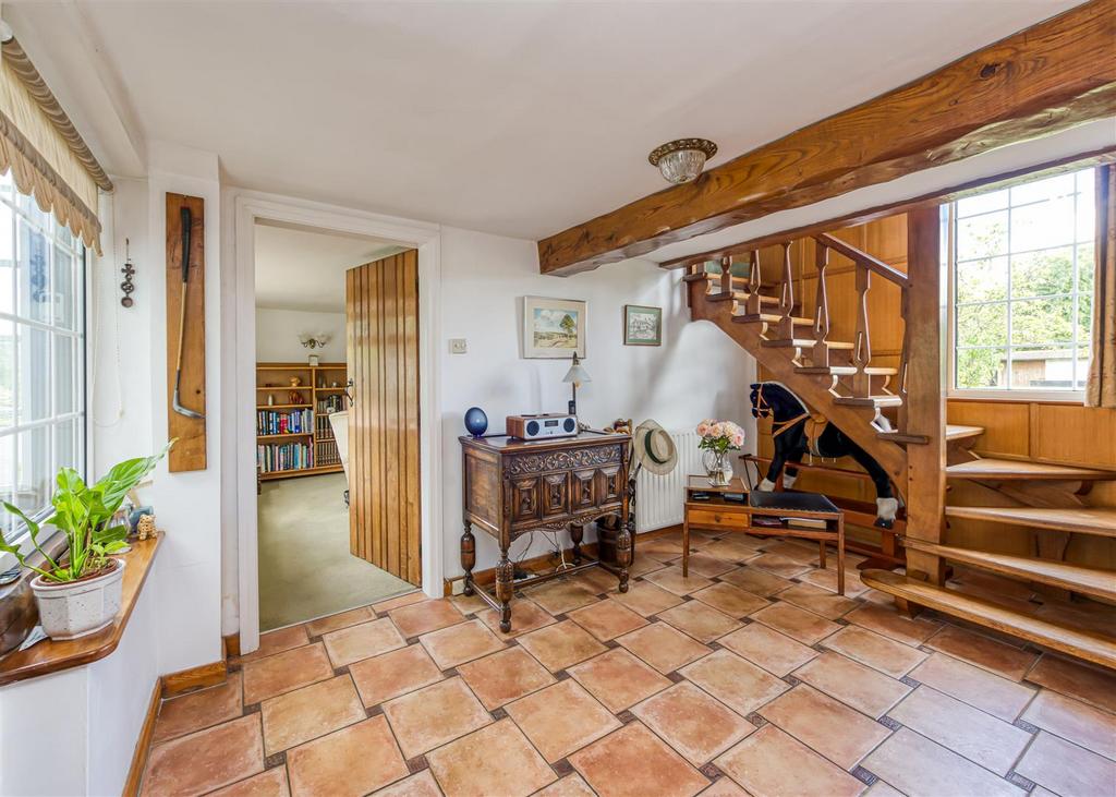 Rose Cottage-hall.jpg