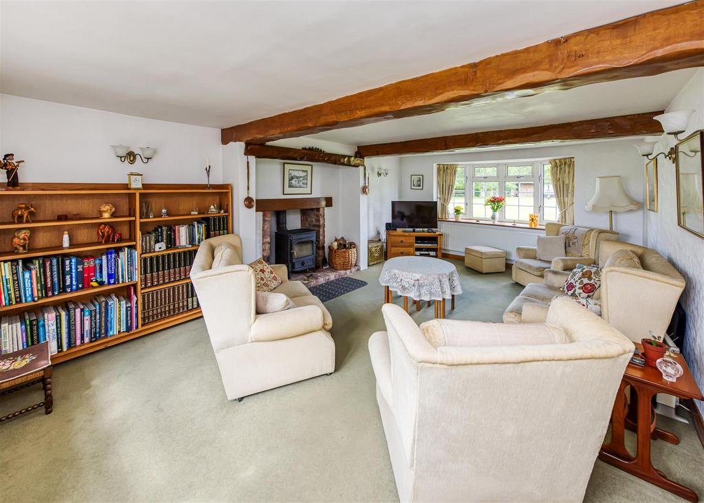 Rose Cottage-lounge1.jpg