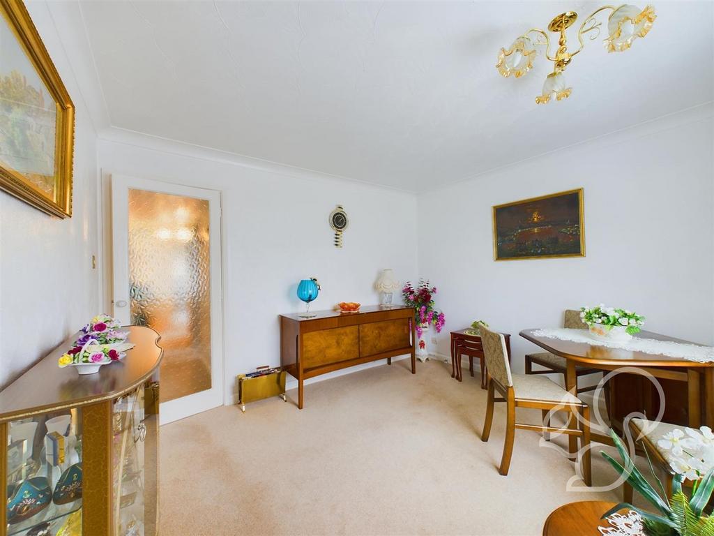 Dining Room/Second Bedroom