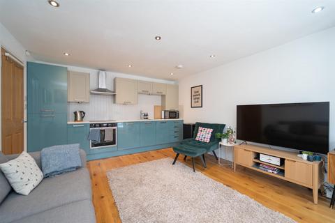 2 bedroom apartment for sale, Egerton Road North, Chorlton,