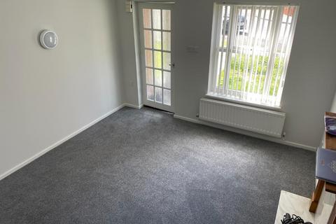 2 bedroom end of terrace house to rent, Birkdale, Whitley Bay