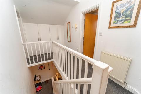 2 bedroom apartment for sale, Ellesmere Road, Chorlton