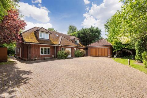 4 bedroom detached house for sale, Northfield Avenue, Henley-On-Thames RG9