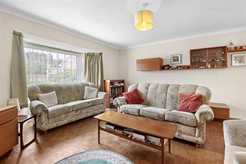 2 bedroom detached bungalow for sale, Willingdon Park Drive, West Hampden Park, Eastbourne