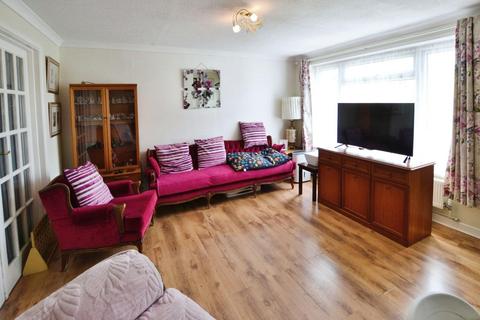 22 Haycombe, Bristol, BS14 0AJ