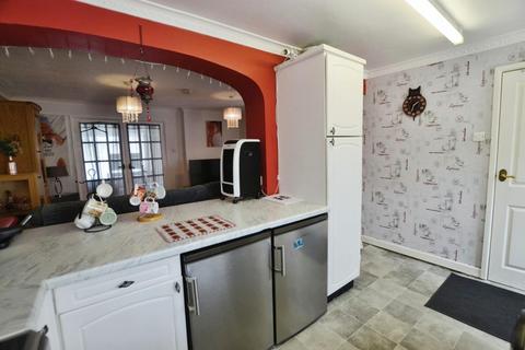 22 Haycombe, Bristol, BS14 0AJ