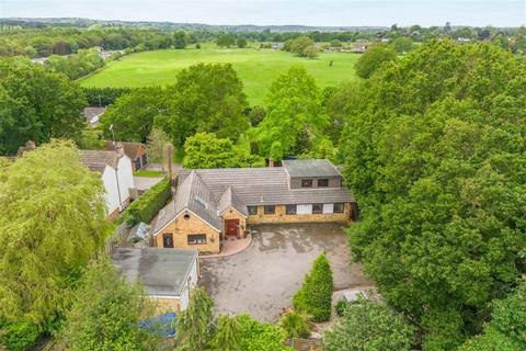 6 bedroom detached house for sale, Broadway Road, Windlesham