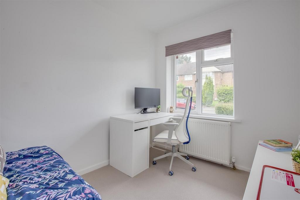 89 Bookerhill Avenue, HP12 4 EY-3.jpg