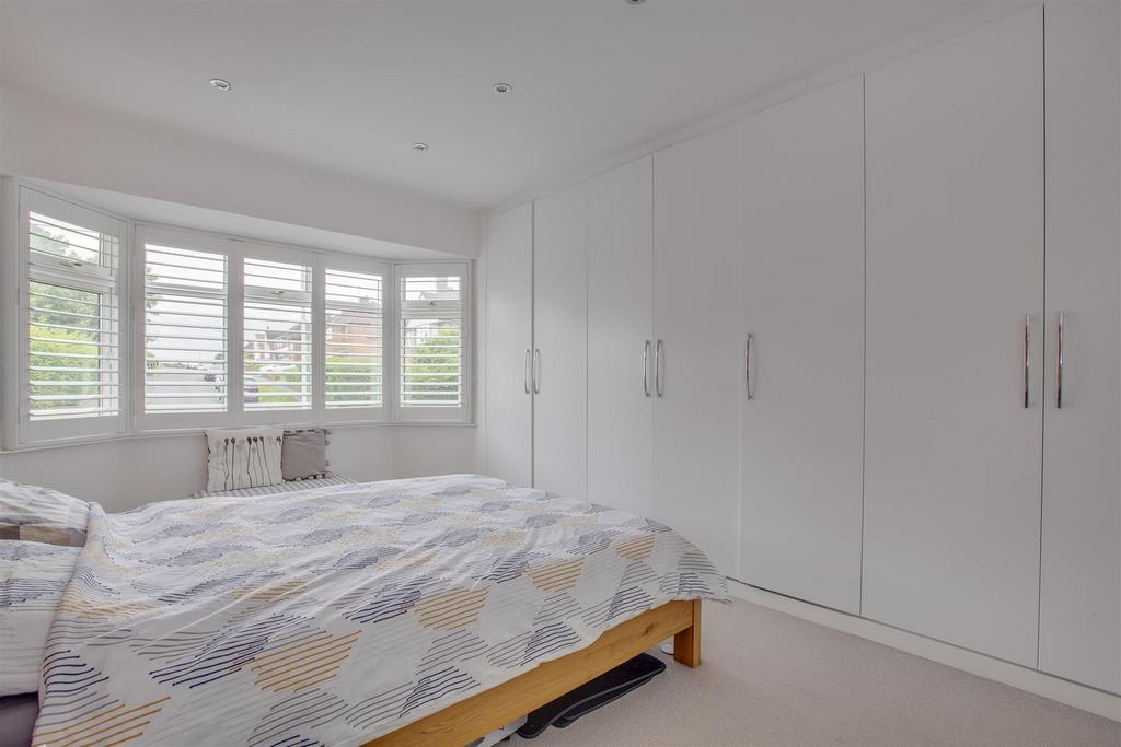 89 Bookerhill Avenue, HP12 4 EY-1.jpg