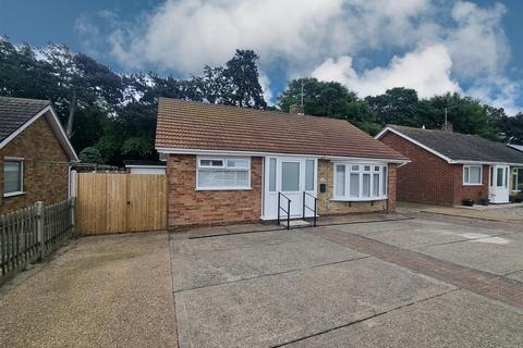 2 bedroom detached bungalow for sale, Brooke Avenue, Caister-On-Sea
