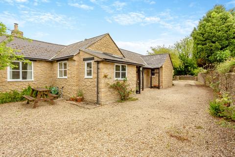 3 bedroom bungalow for sale, High Road, Ashton Keynes, Swindon, Wiltshire, SN6
