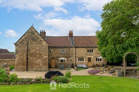 4 bedroom farm house for sale, Church Lane, Doncaster DN5