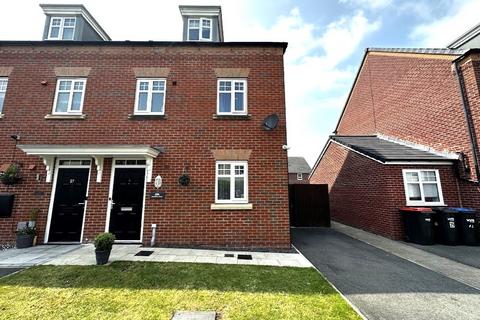 3 bedroom end of terrace house for sale, Hawthorn Drive, Thornton FY5